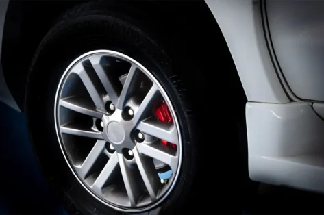 Zoom sur une jante aluminium